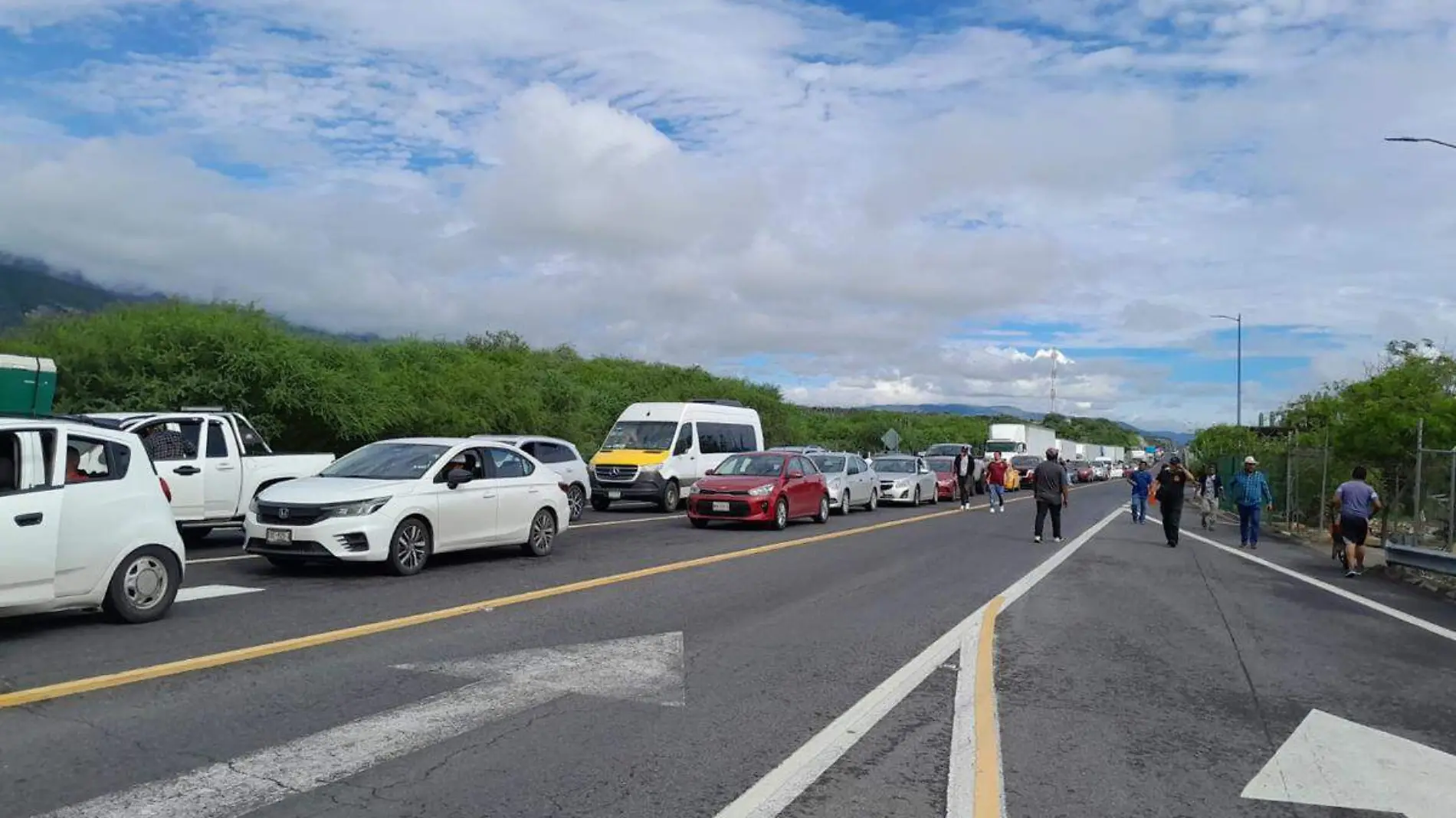 cierre de caseta ante protesta en ingenio de Calipan